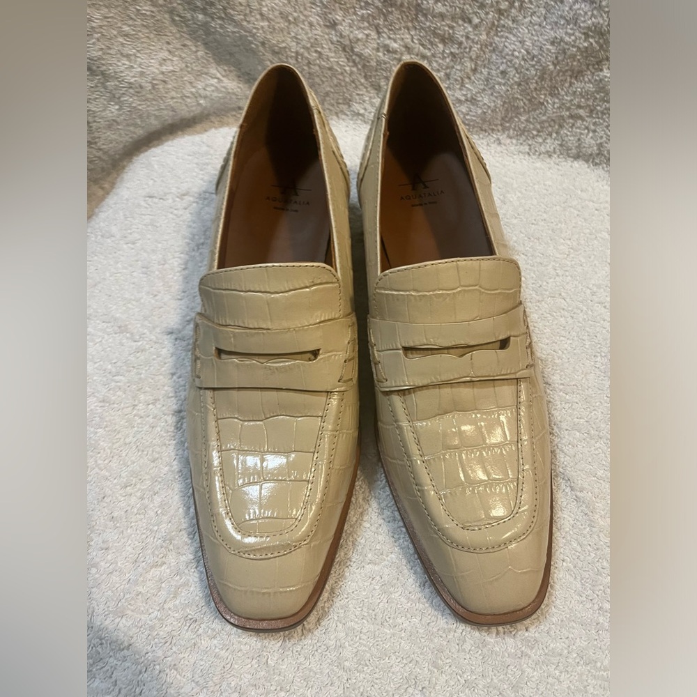 Aquatalia Beige Croc-Embossed Leather Penny Loafers